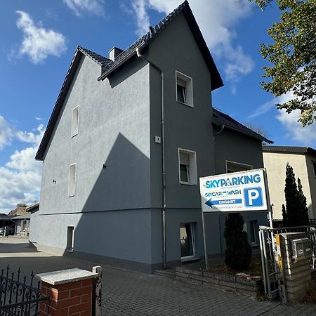 Skypension Schoenefeld Luaran gambar